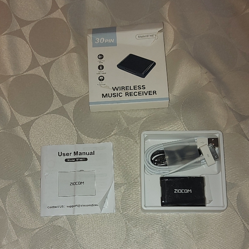 ZIOCOM 30 Pin Bluetooth Adapter for Bose Sounddock or Other Compatible Player